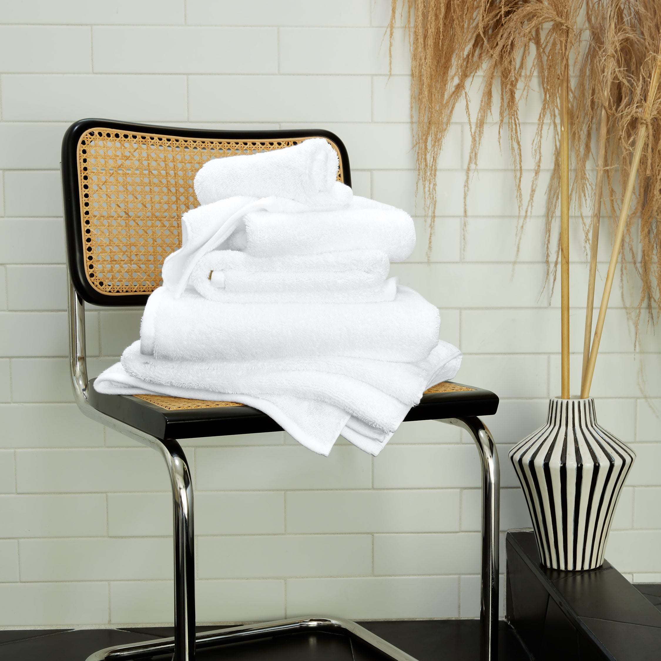 Italic - Serene Ultraplush Australian Cotton Towels image 70